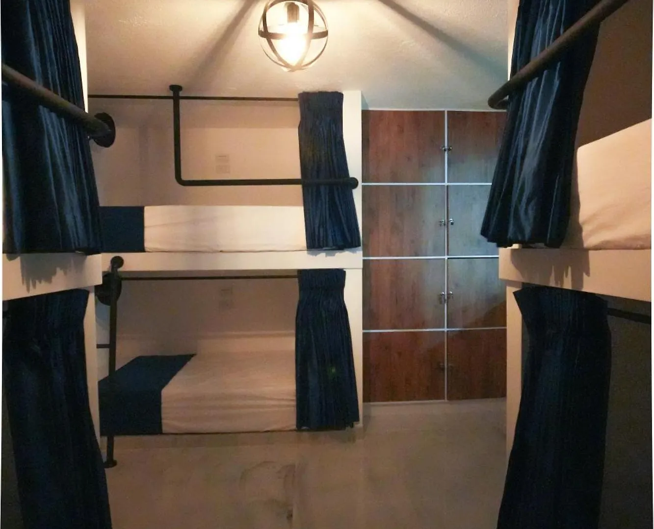 Qantic Lodging Medellin 0*,